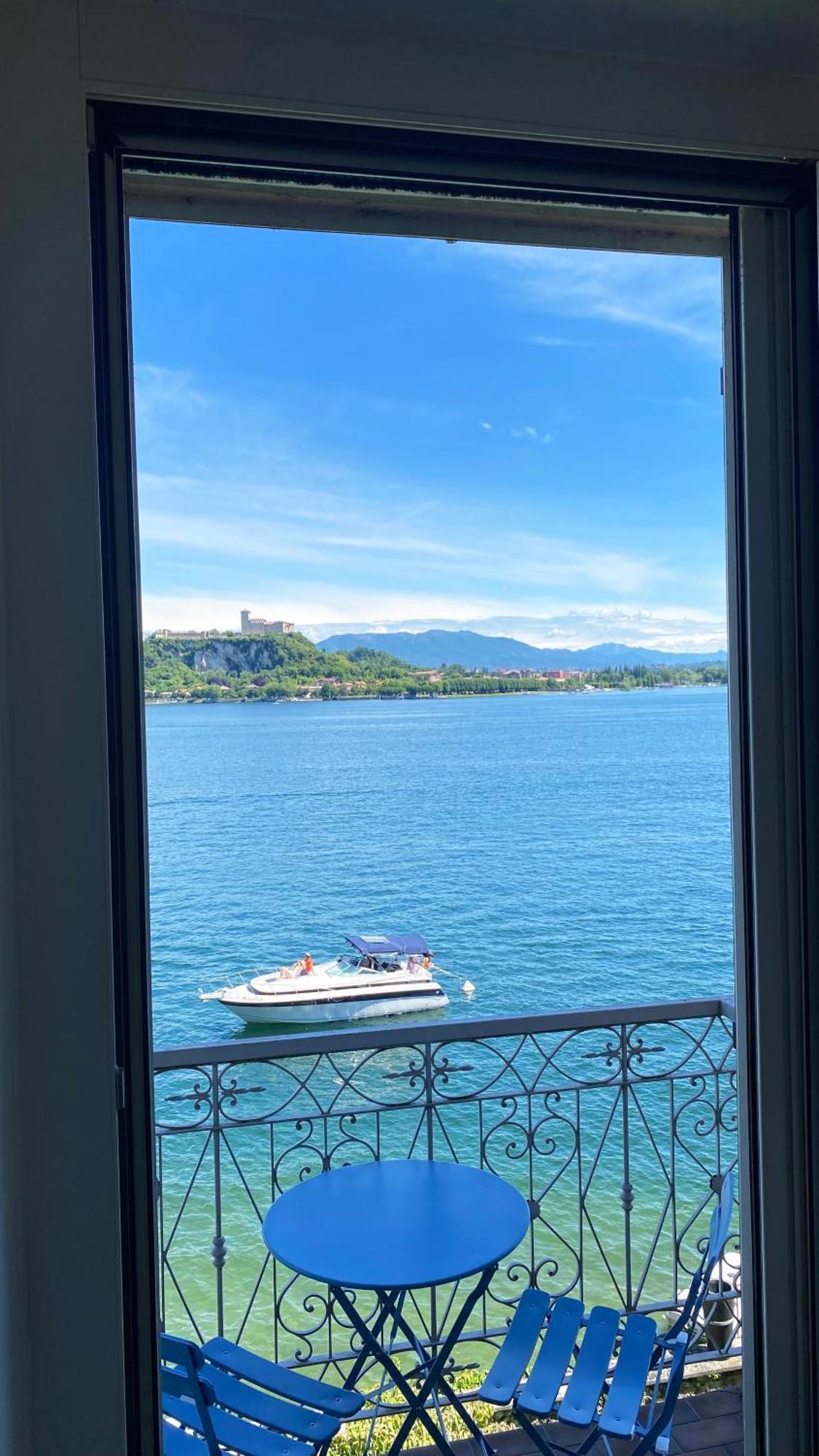Fwl Romance On The Lake - Panorama Arona Bagian luar foto